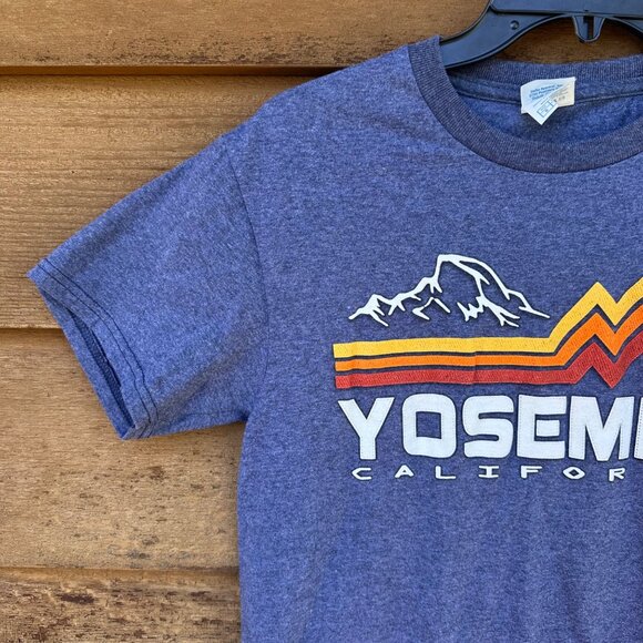 Delta Pro Weight ‘90 Yosemite California Graphic Tee Shirt Size S - Picture 5 of 10